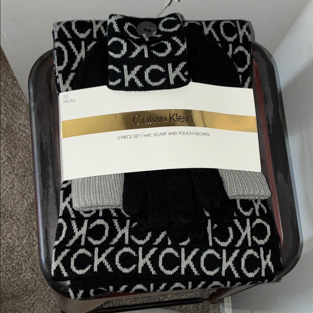 Calvin Klein Black and Gray Accessory Trio